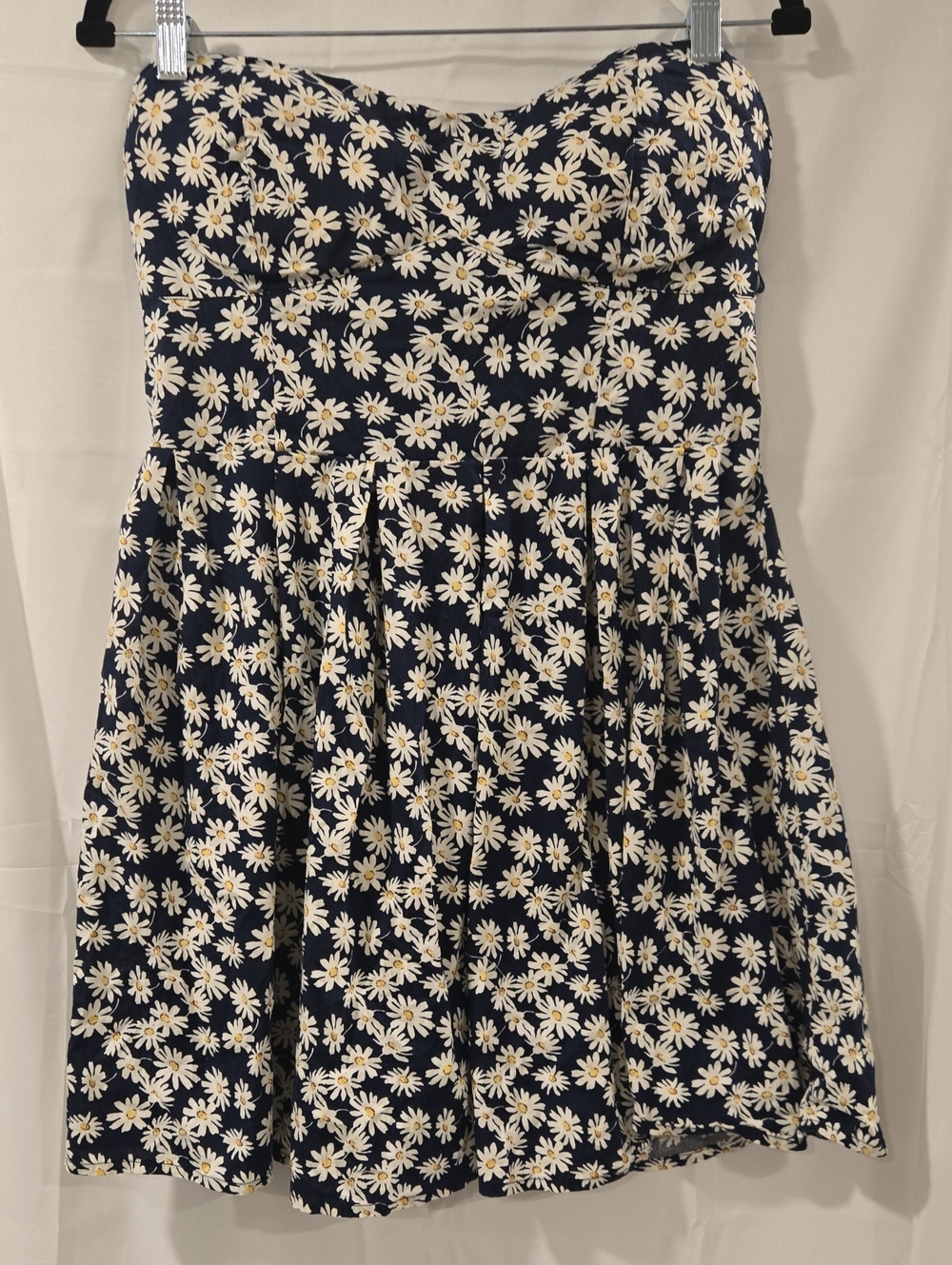 Rue21 Navy Blue Daisy Print Strapless Fit and Flare Mini Dress